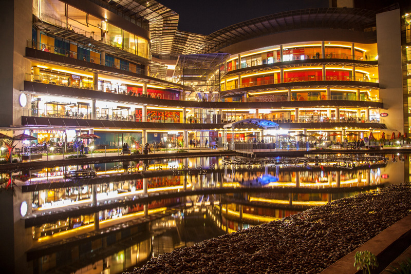 6378294508061774243104783 李泽琼 双河商场夜景 13578675716.jpg