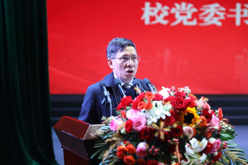6389776951048523411778349 下载4800.jpg