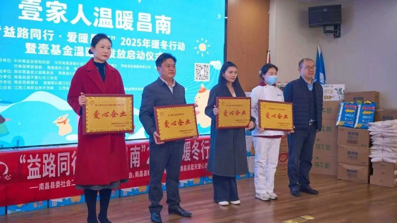 6390139298542557118457040 下载8866800.jpg